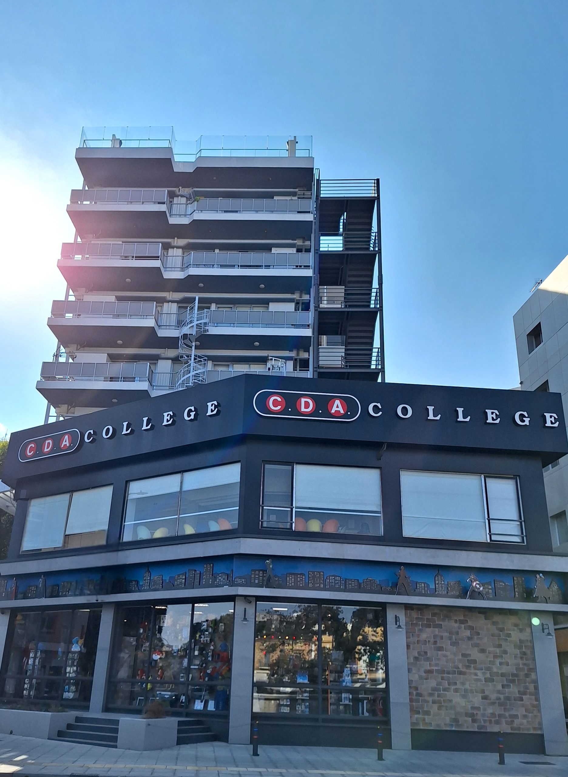 CDA College
